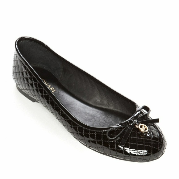 ๐ MICHAEL KORS MK Logo Charm Quilted Ballet Flats 9.5 Women's Flats - Picture 1 of 5